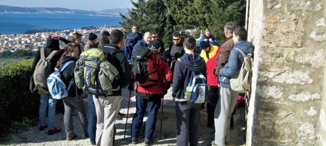 UPOZNAJMO KOLIJEVKU HRVATSKE DRŽAVNOSTI UPOZNAJMO KOLIJEVKU HRVATSKE DRŽAVNOSTI