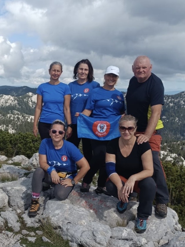 18c3d7d7-f525-4d0c-833d-f3250d525af9