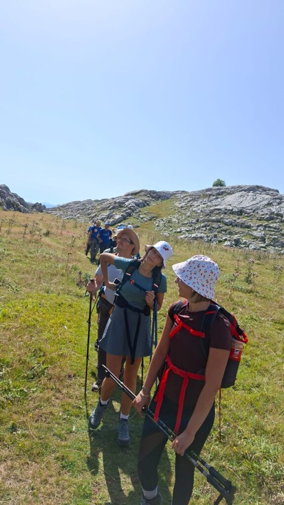 56856afc-0a18-4b22-9a6d-0e7ac5206ba0