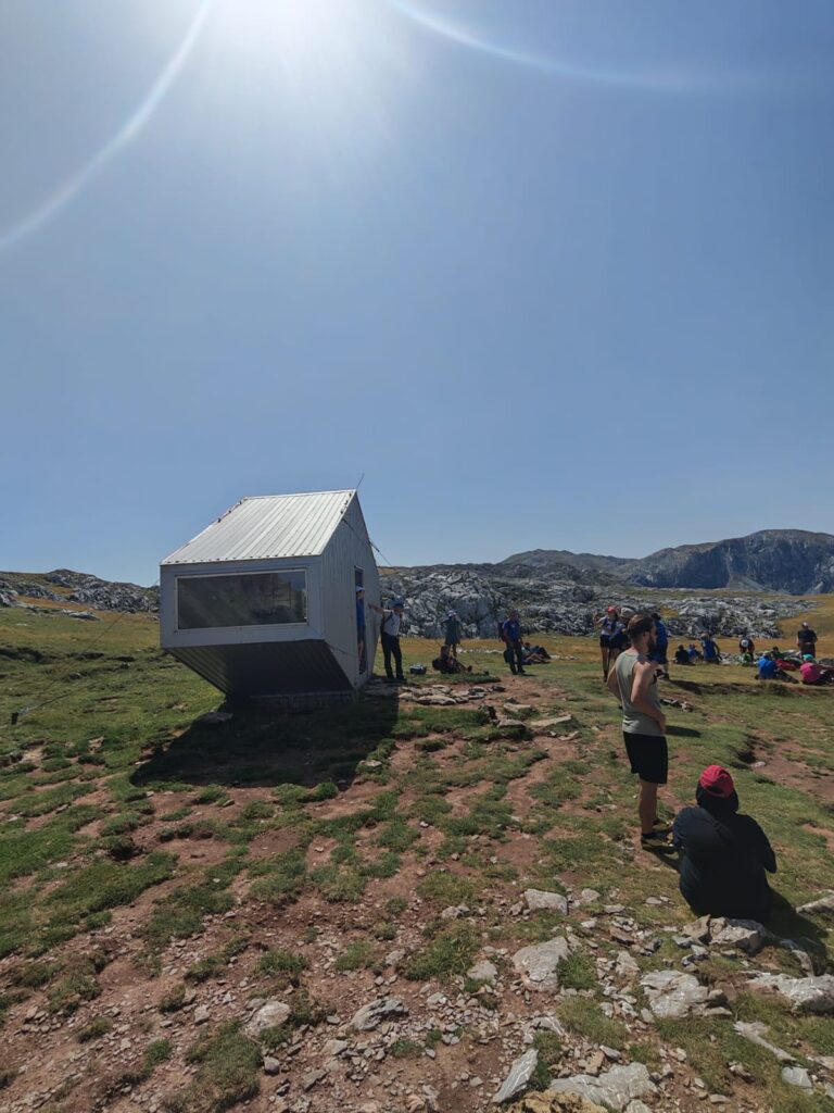 686f95f7-7436-4cbc-9f07-4fcabfcf9911